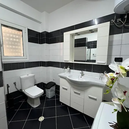 公寓 3 Bedroom In *