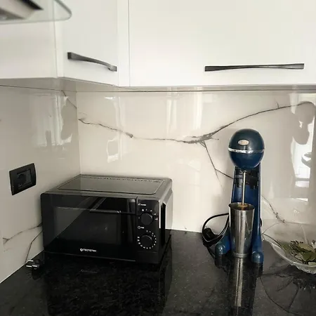 公寓 3 Bedroom In Zverneci