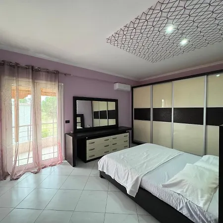 3 Bedroom In * Zvernec