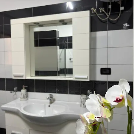 3 Bedroom In Zvernec