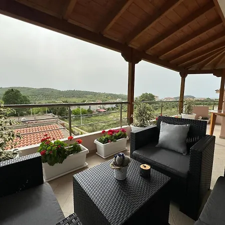 3 Bedroom In דירה